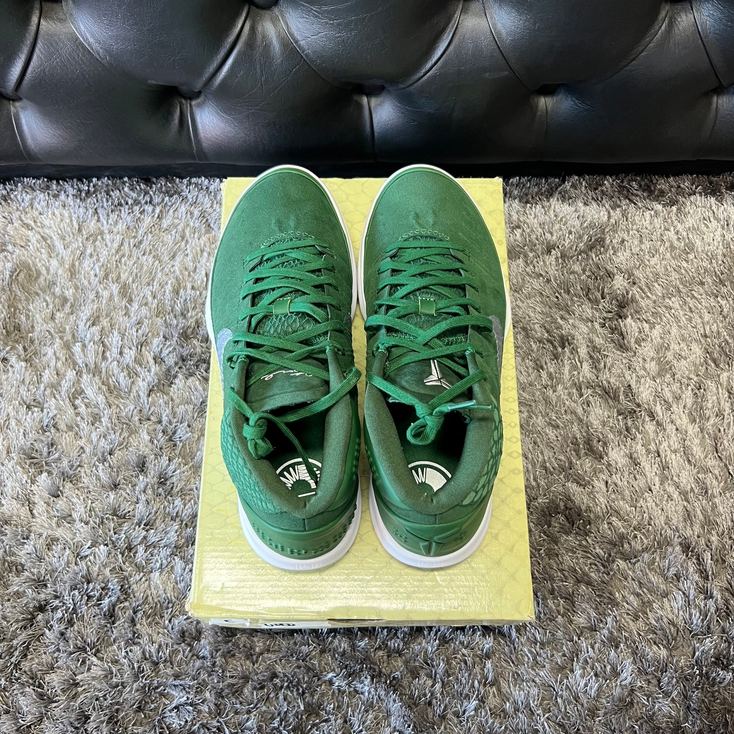 Kobe AD Mid Gorge Green size 10.5 used