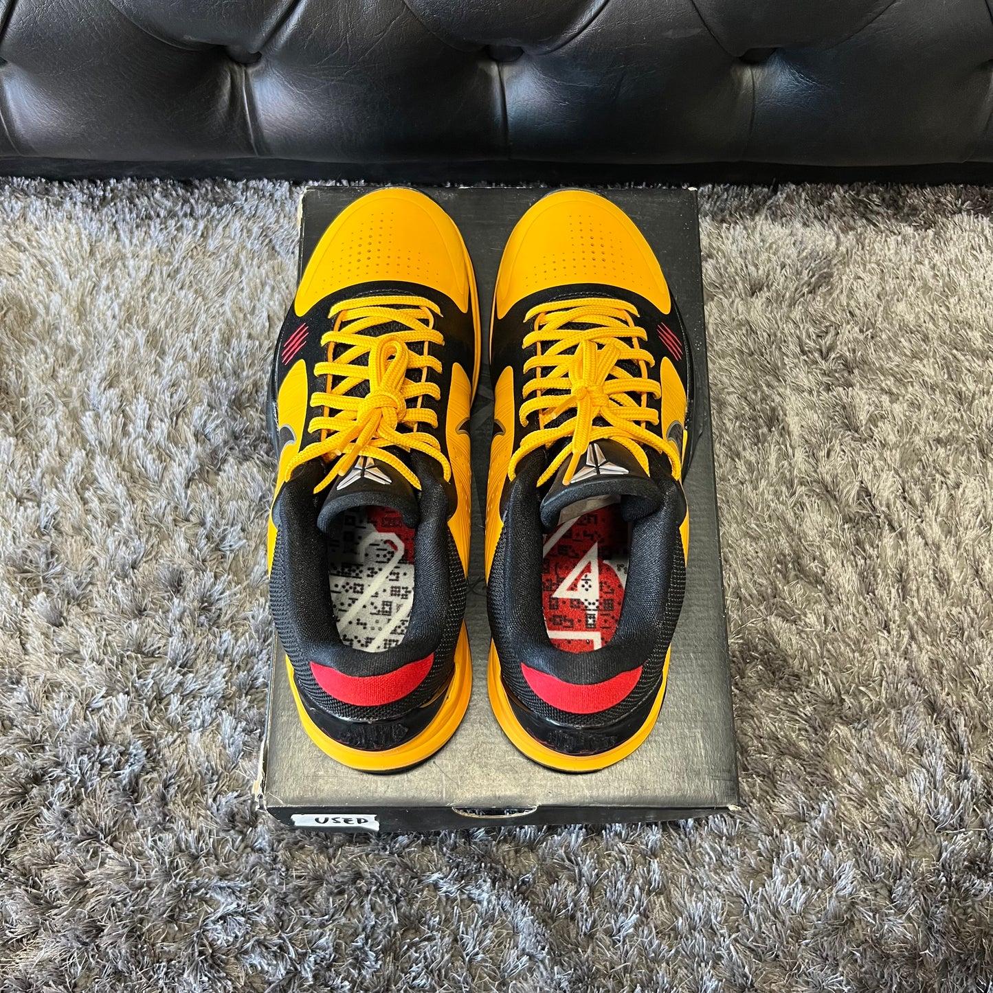 Kobe 5 Protro Bruce Lee size 10.5 used