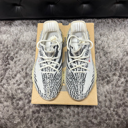 Yeezy 350 V2 Zebra size 9 used