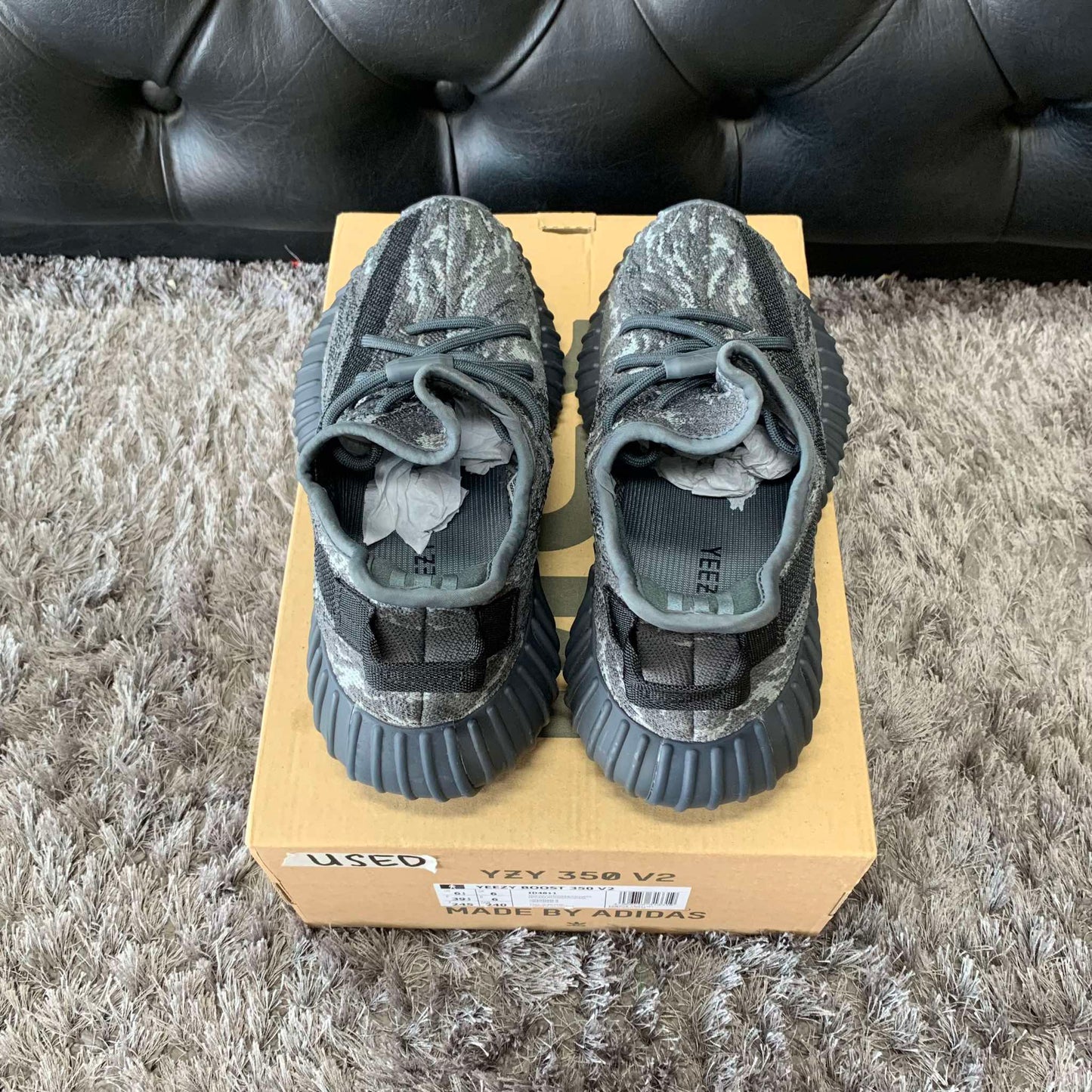 Yeezy 350 V2 Dark Salt size 6.5m/7.5w used