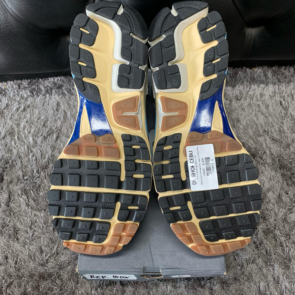 Nike Vomero 5 Designed by Japan size 10.5 used