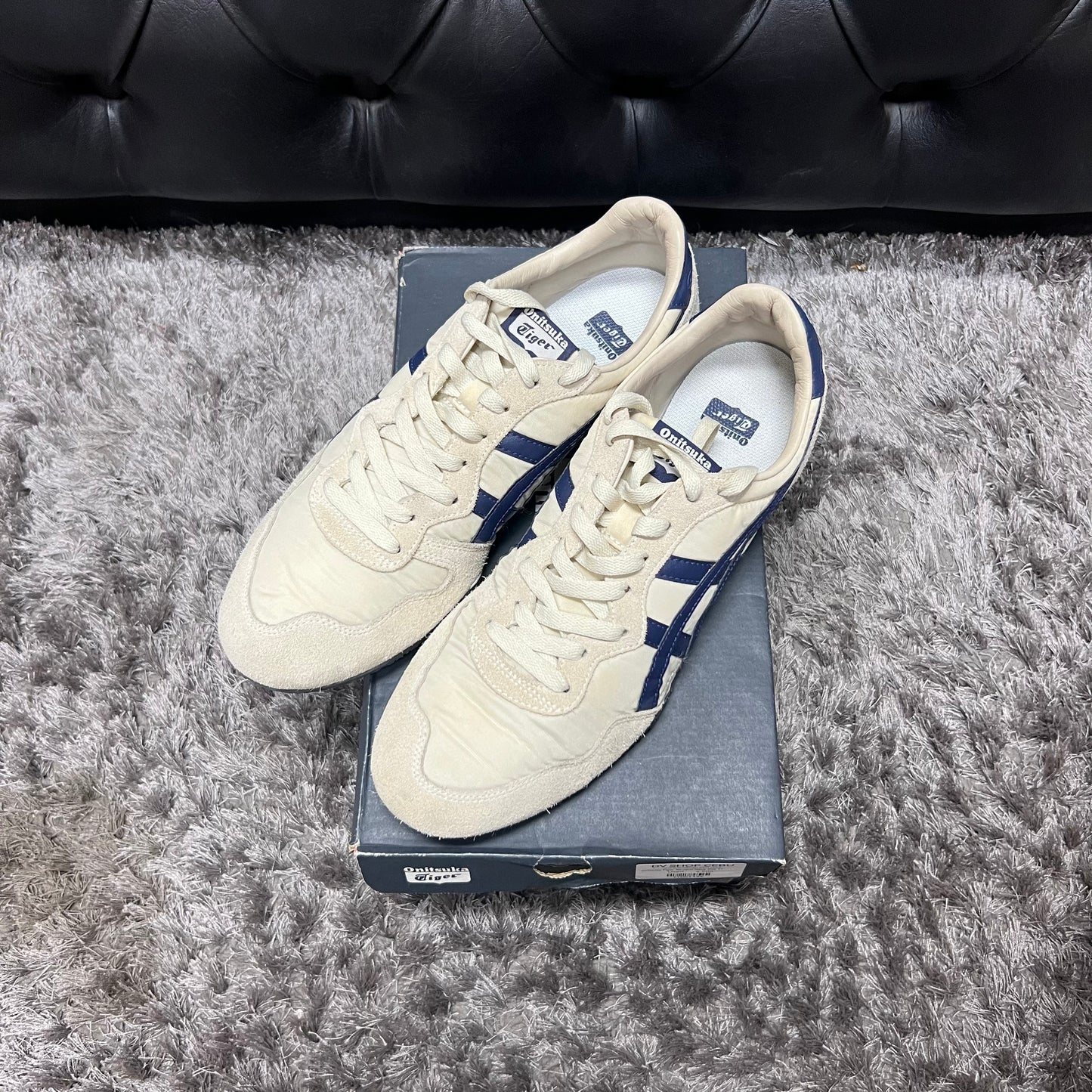 Onitsuka Tiger Serrano Navy size 11 used