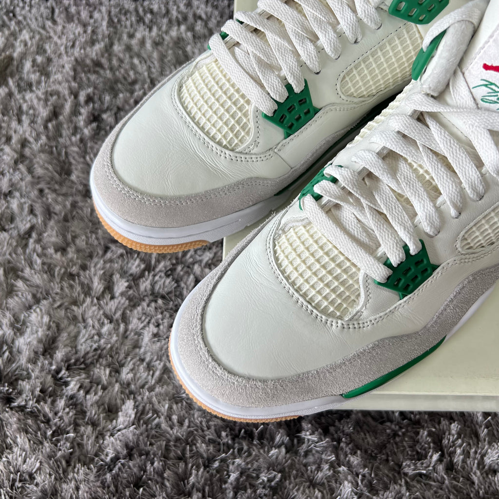 Jordan 4 SB Pine Green size 11 used
