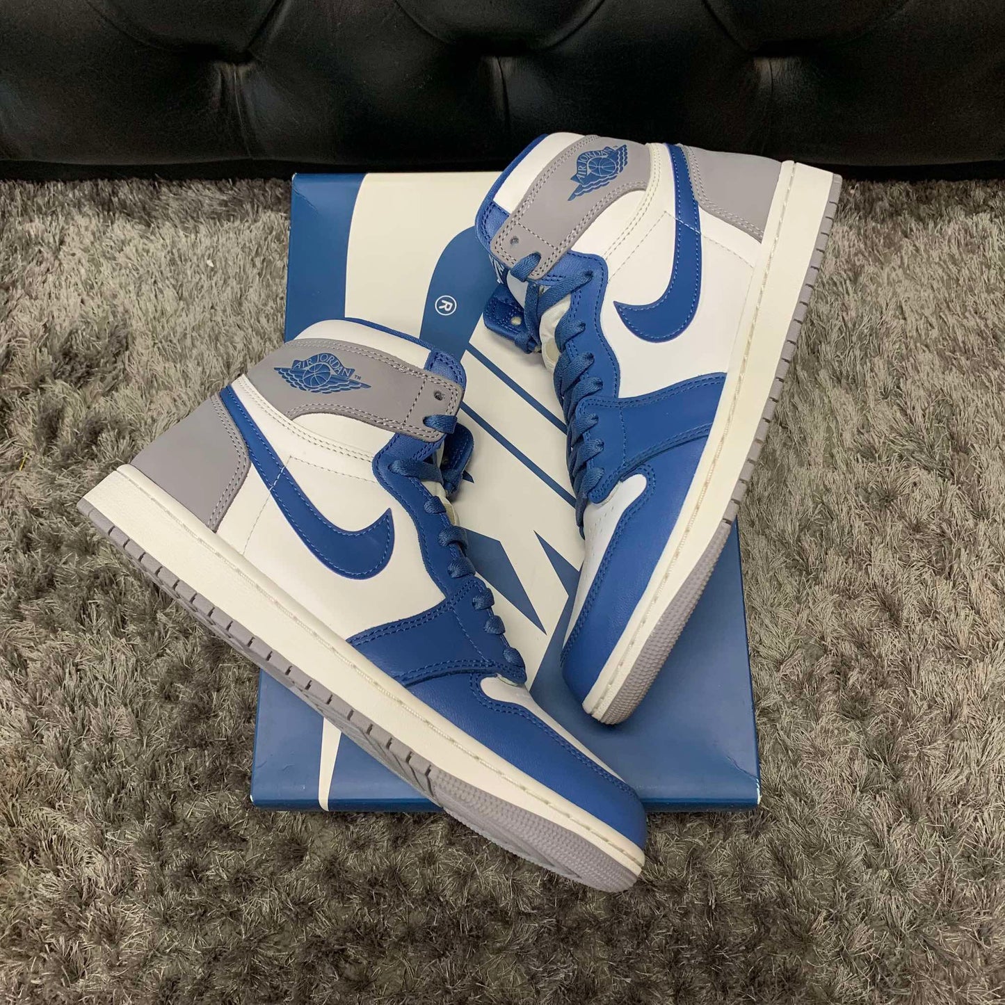 Jordan 1 High True Blue size 10 used