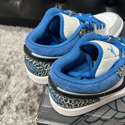 Jordan 1 Low SE True Blue size 9 used