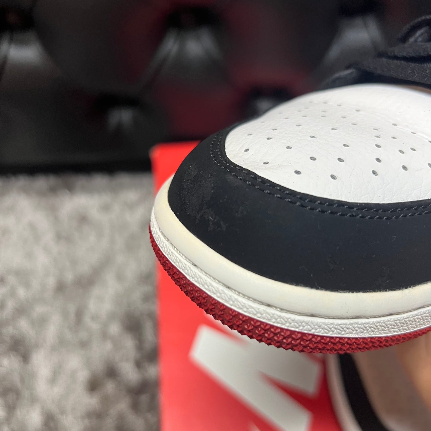 Jordan 1 Low Black Toe size 11 used