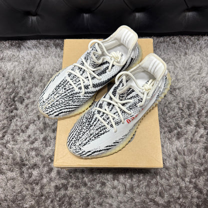 Yeezy 350 V2 Zebra size 9 used