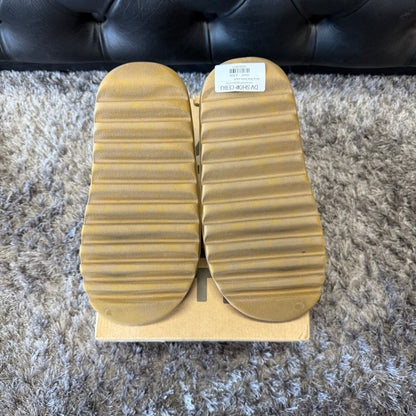 Yeezy Slide Ochre size 9 used