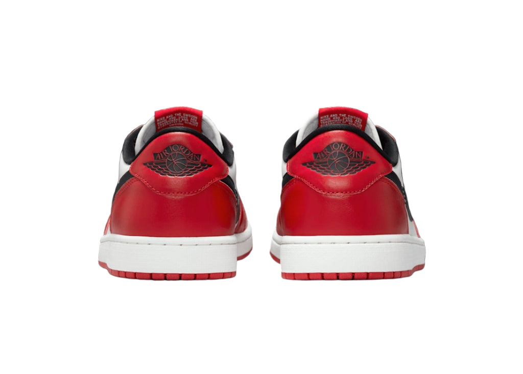 Air Jordan 1 Low OG "Chicago" HQ6998-600 Heel View