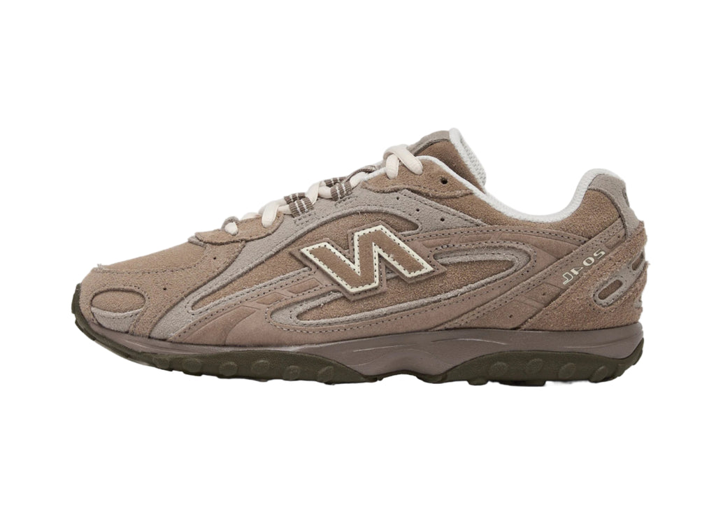 New Balance 204L "Mushroom Arid Stone" U204LMMA Side View
