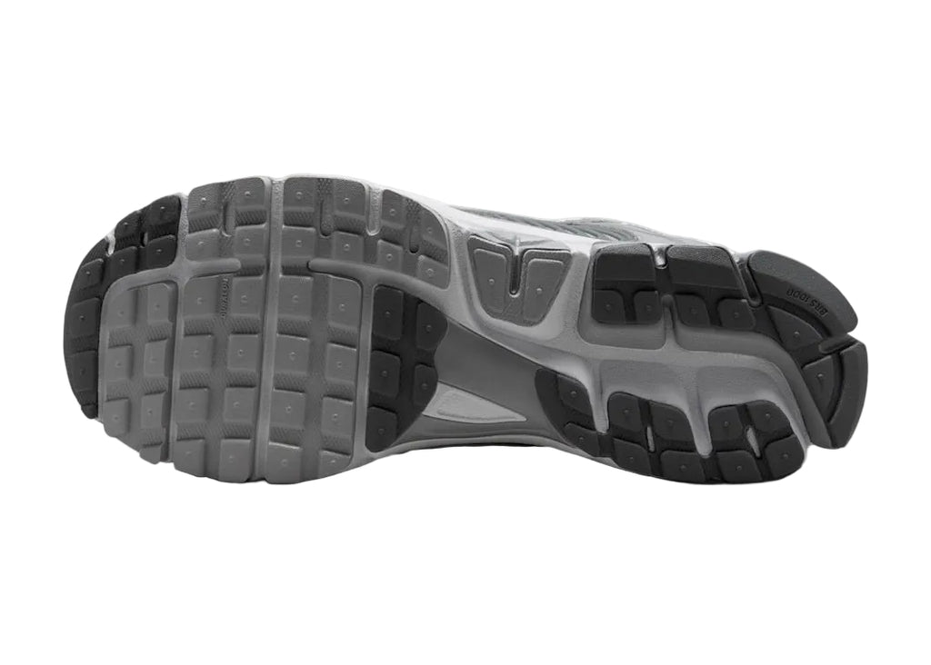 Nike Vomero 5 “Cool Grey” FJ4151-003 Outsole View