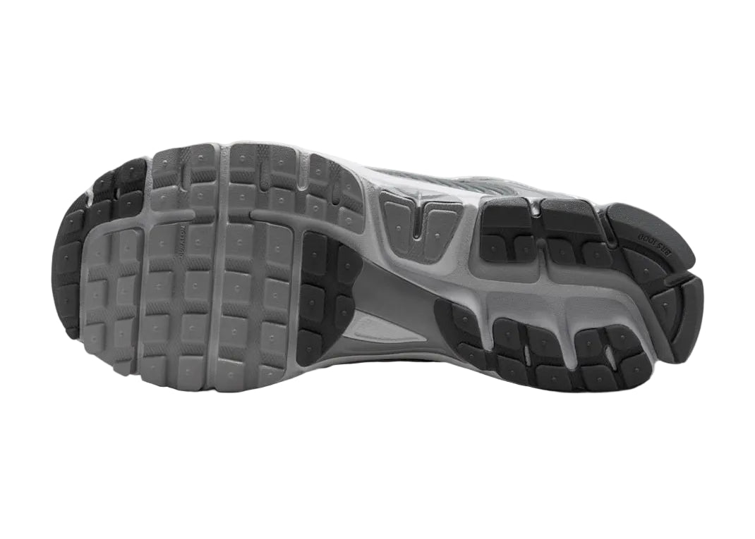 Nike Vomero 5 “Cool Grey” FJ4151-003 Outsole View