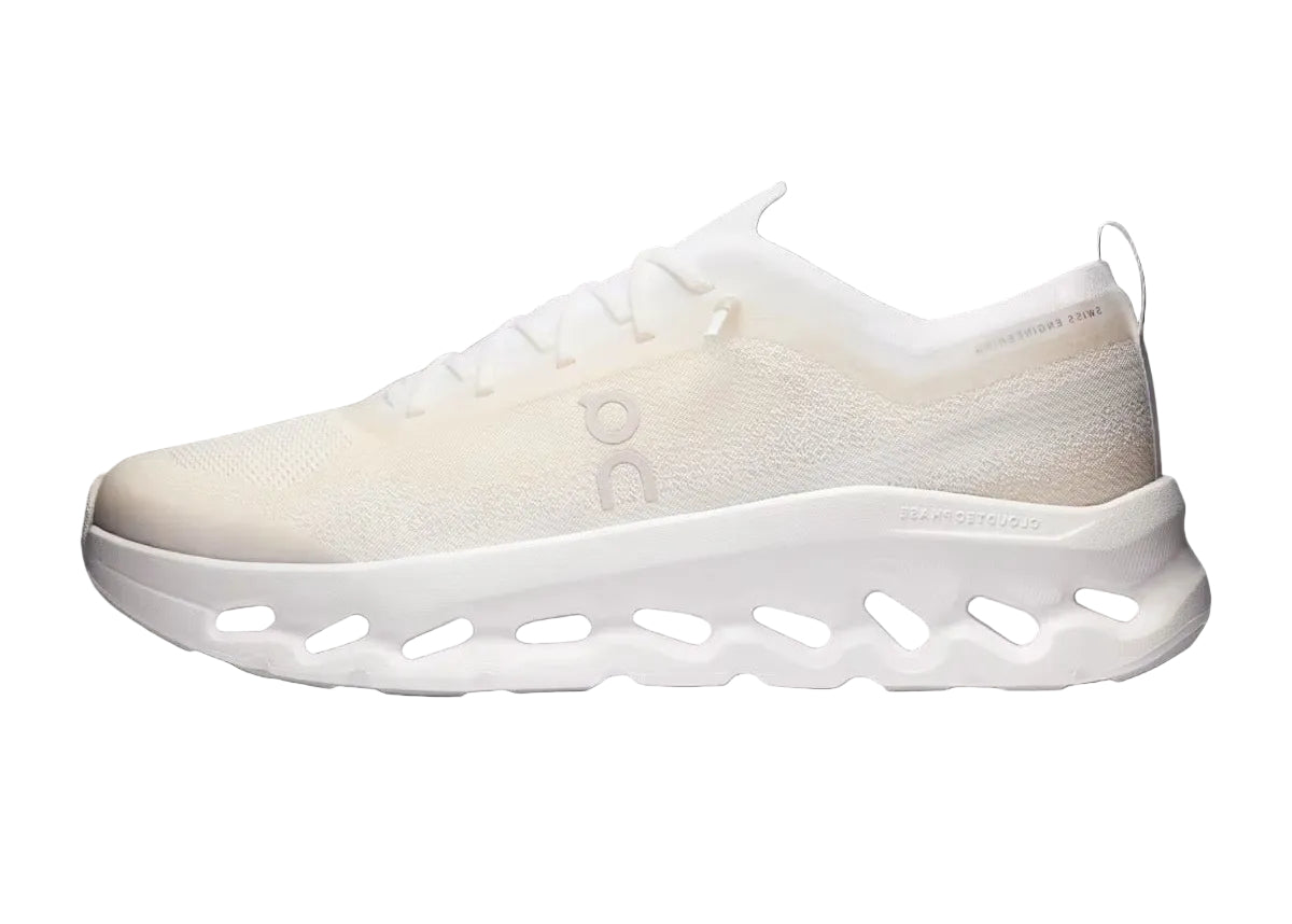 ON Cloudtilt Moon “White Frost” 3MF30670664 Side View