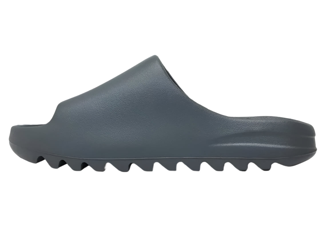 Side profile of Yeezy Slide Slate Grey ID2350